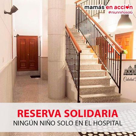 Apartamentos Catedral Plaza 3000 Granada Exterior photo